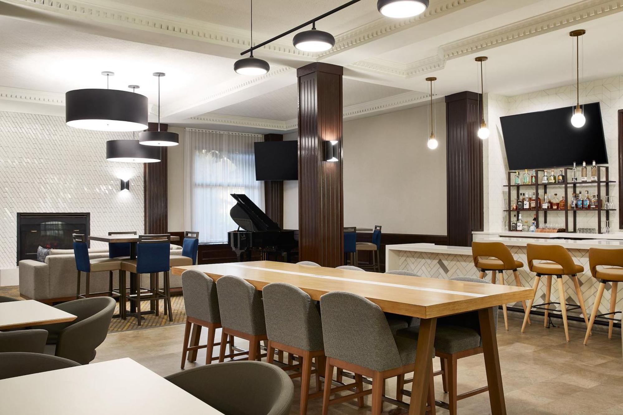 Holiday Inn Hotel & Suites Madison West - Middleton By Ihg Εξωτερικό φωτογραφία